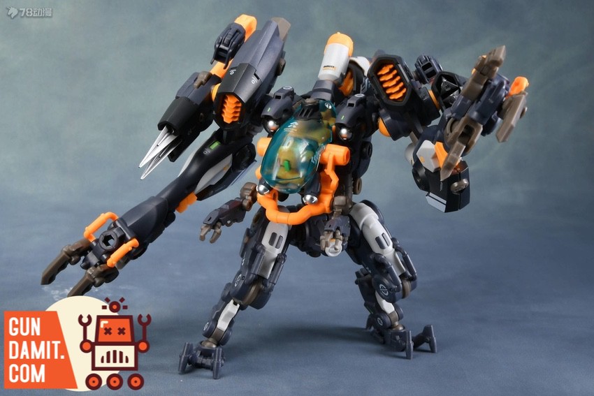 Earnestcore Craft Soryu front view with arms spread and translucent head unit Earnestcore Craft Soryu front view with arms spread and translucent head unit