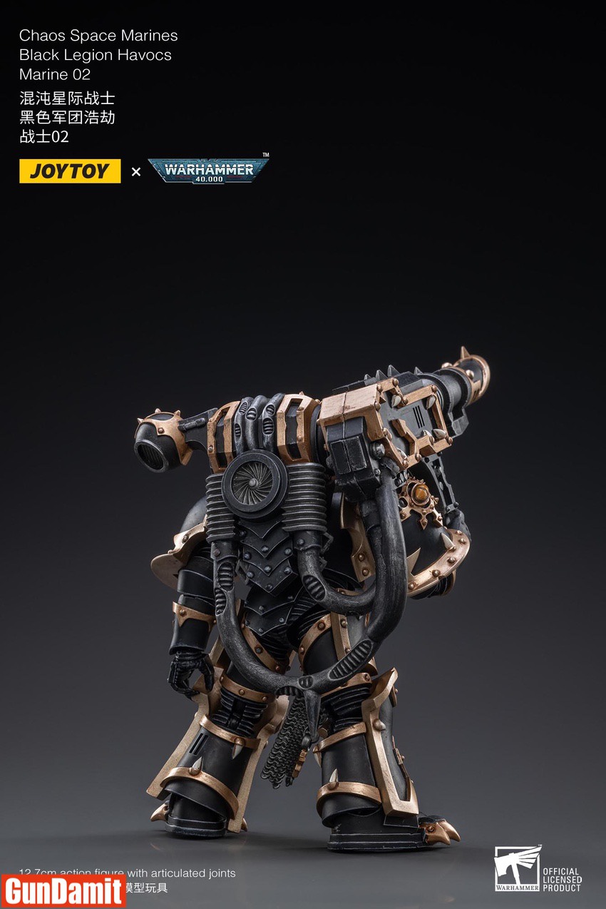 JoyToy Black Legion Havocs Marine 02 rear view showing heavy weapon backpack and ammo feed JoyToy Black Legion Havocs Marine 02 rear view showing heavy weapon backpack and ammo feed