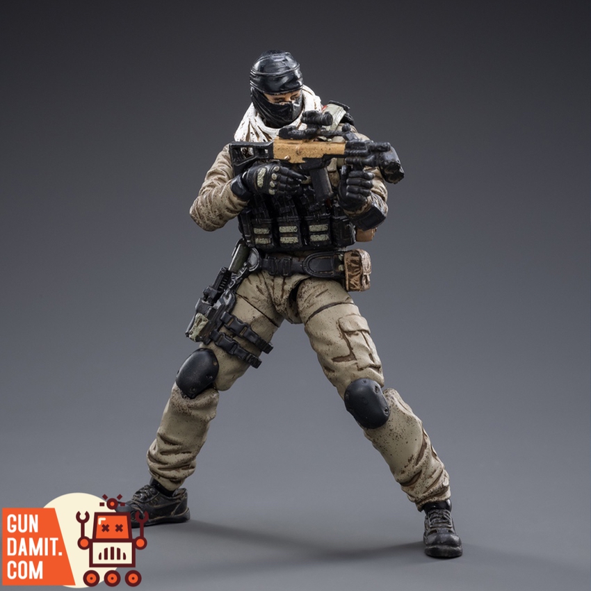 JoyToy 1/18 Freedom Militia 01 masked soldier aiming rifle combat stance JoyToy 1/18 Freedom Militia 01 masked soldier aiming rifle combat stance