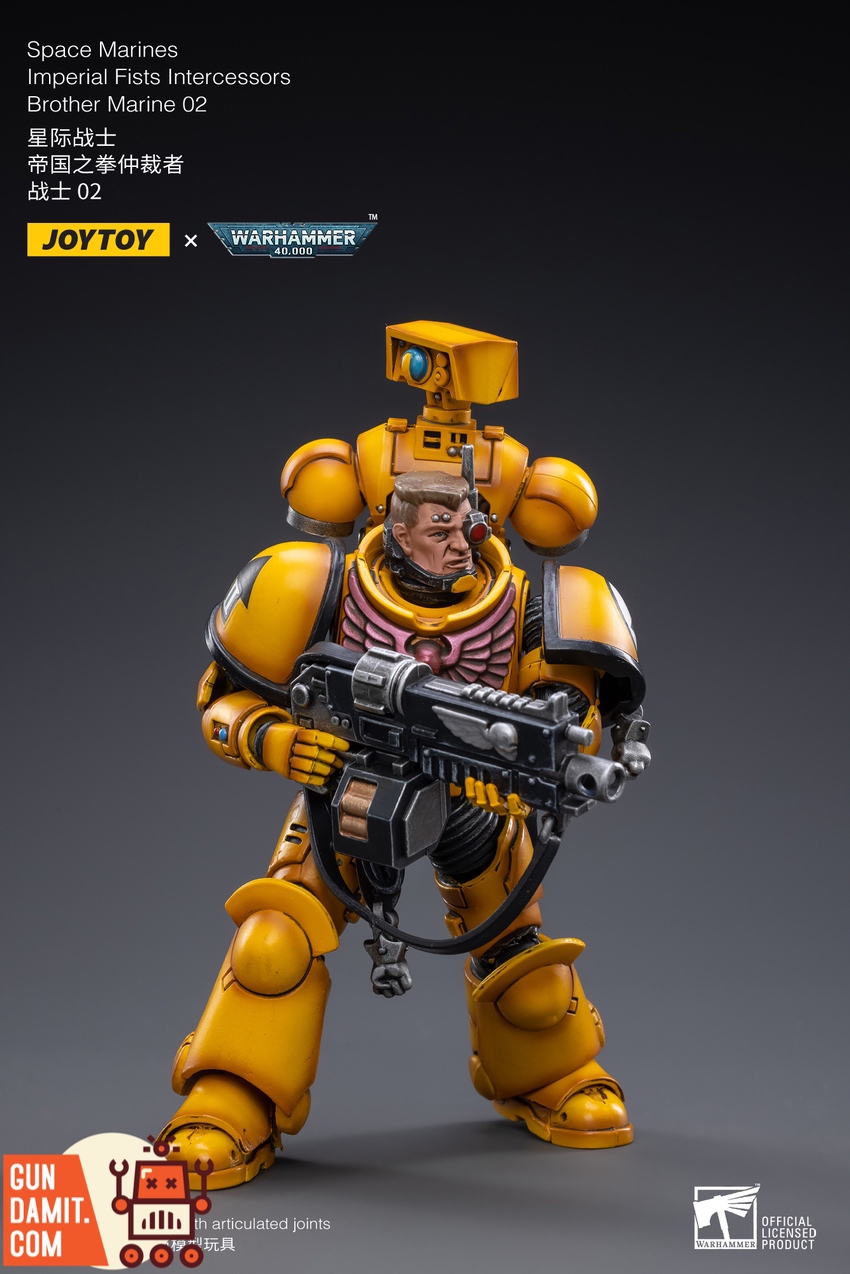 JoyToy Imperial Fists Marine 02 full body standing front view yellow armor JoyToy Imperial Fists Marine 02 full body standing front view yellow armor