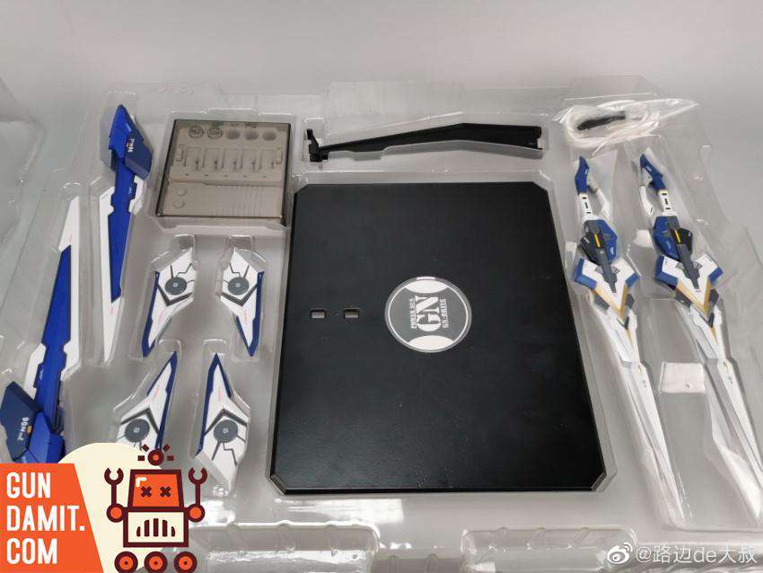 Steel Legend Gundam Amazing Exia V2.0 accessories tray with display base wing parts and weapons Steel Legend Gundam Amazing Exia V2.0 accessories tray with display base wing parts and weapons