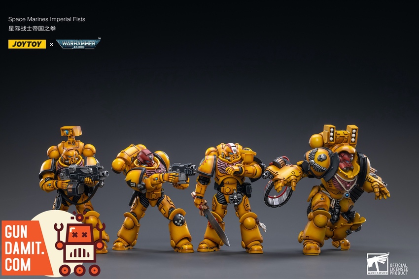 JoyToy Imperial Fists Intercessors 4-figure set close-up front view JoyToy Imperial Fists Intercessors 4-figure set close-up front view