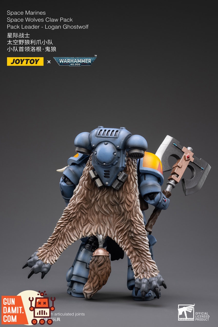 JoyToy Logan Ghostwolf in wolf beast transformation mode rear view JoyToy Logan Ghostwolf in wolf beast transformation mode rear view