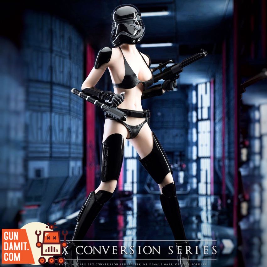 X2Y Toys 1/6 SCS001C Bikini Female Star Soldier Black standing with dual blasters X2Y Toys 1/6 SCS001C Bikini Female Star Soldier Black standing with dual blasters