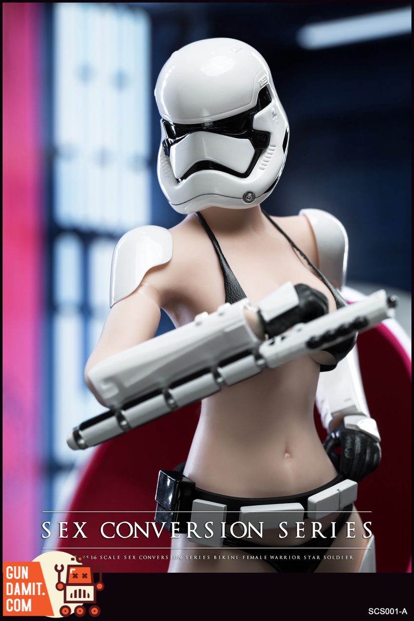X2Y Toys 1/6 SCS001A Bikini Female Star Soldier White close-up upper body with helmet X2Y Toys 1/6 SCS001A Bikini Female Star Soldier White close-up upper body with helmet