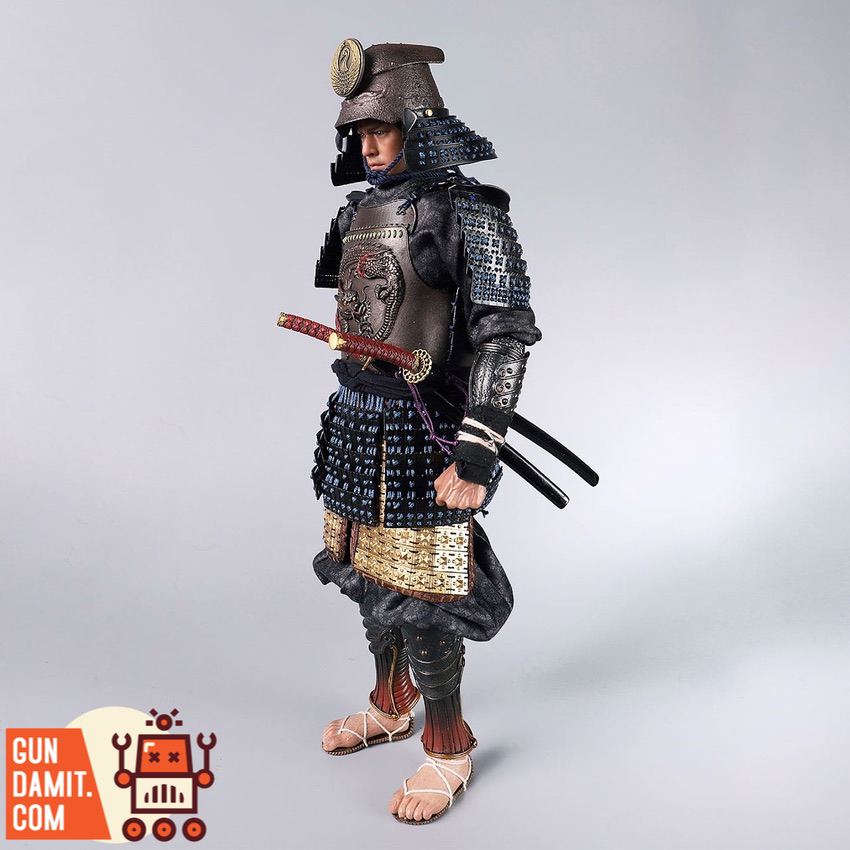 COOMODEL NS011 Kirigakure Saizo 1/6 figure full body side view with samurai armor COOMODEL NS011 Kirigakure Saizo 1/6 figure full body side view with samurai armor
