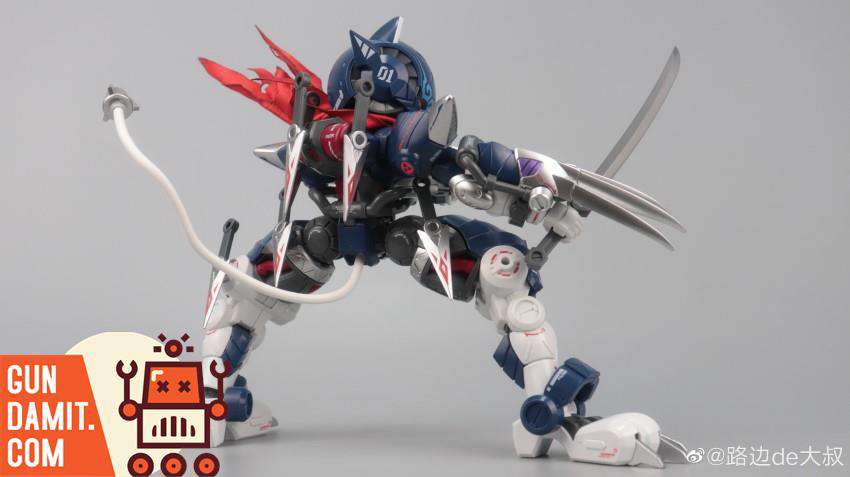 XiaoT C.A.T 01 Shadow Dual Sword Combat Pose XiaoT C.A.T 01 Shadow Dual Sword Combat Pose
