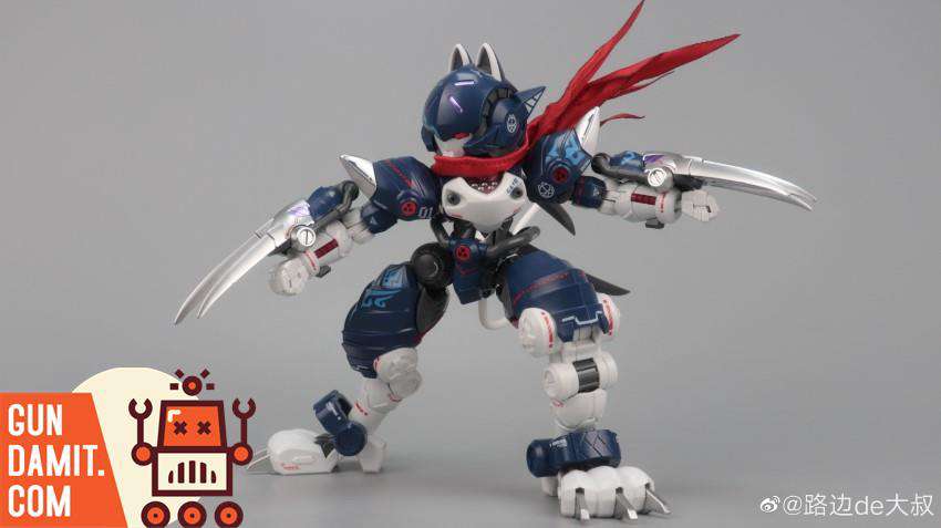XiaoT C.A.T 01 Shadow Berserker Mode with Red Scarf and Claws XiaoT C.A.T 01 Shadow Berserker Mode with Red Scarf and Claws