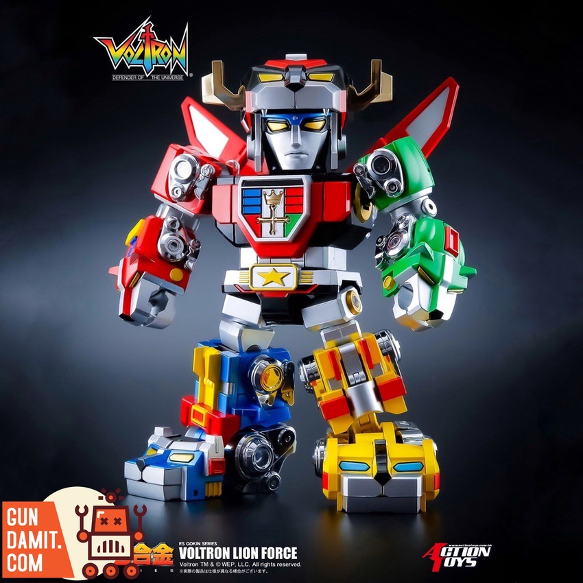 Action Toys ES Gokin Voltron Lion Force combined robot front standing pose Action Toys ES Gokin Voltron Lion Force combined robot front standing pose