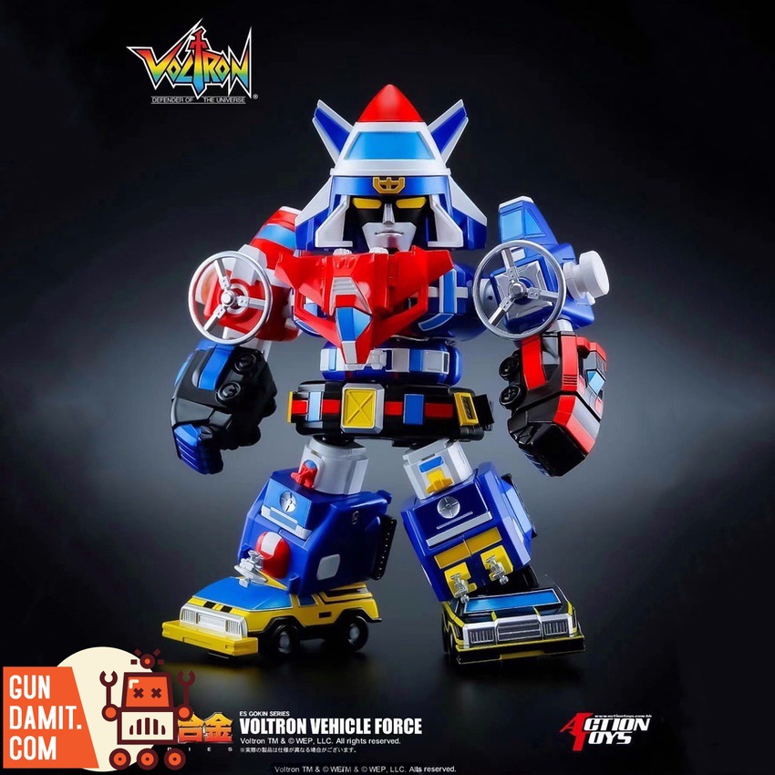 Action Toys ES Gokin Voltron Vehicle Force combined robot front standing pose Action Toys ES Gokin Voltron Vehicle Force combined robot front standing pose