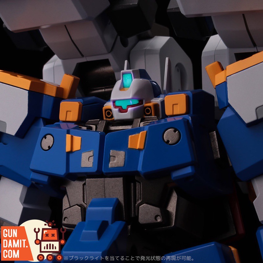 Riobot R-2 Powered side view with missile pods and arm weapons Riobot R-2 Powered side view with missile pods and arm weapons
