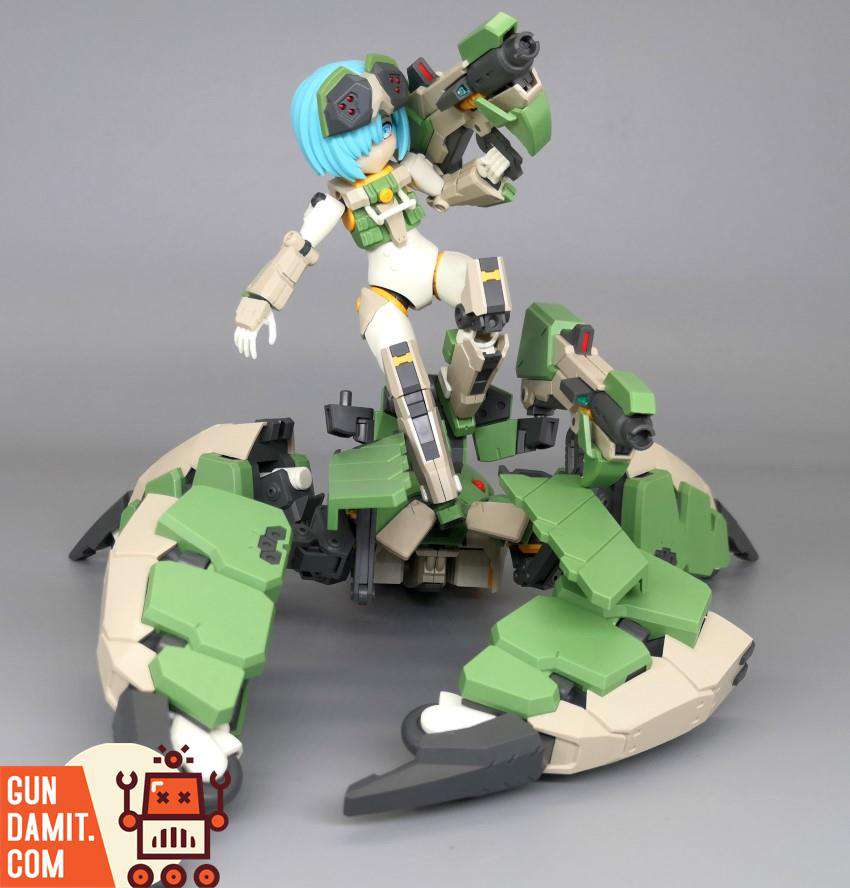 Feidy pilot figure separated from spider lower body showing detailed green and cream mech armor Feidy pilot figure separated from spider lower body showing detailed green and cream mech armor