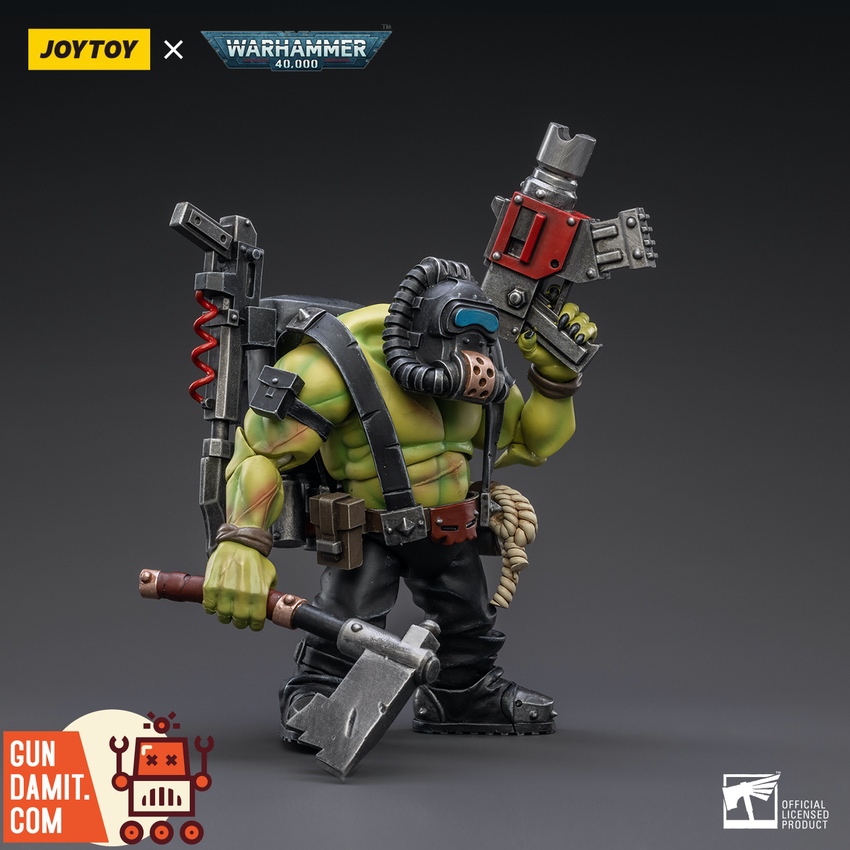 JoyToy Ork Kommandos Dakka Boy Snarit front view with heavy weapons JoyToy Ork Kommandos Dakka Boy Snarit front view with heavy weapons