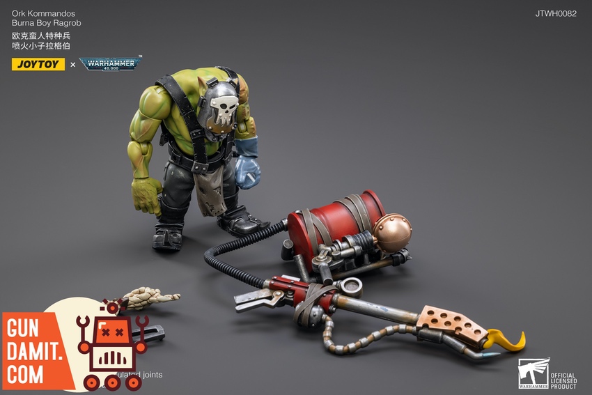 JoyToy Ork Kommandos Burna Boy Ragrob dynamic flamer firing pose JoyToy Ork Kommandos Burna Boy Ragrob dynamic flamer firing pose