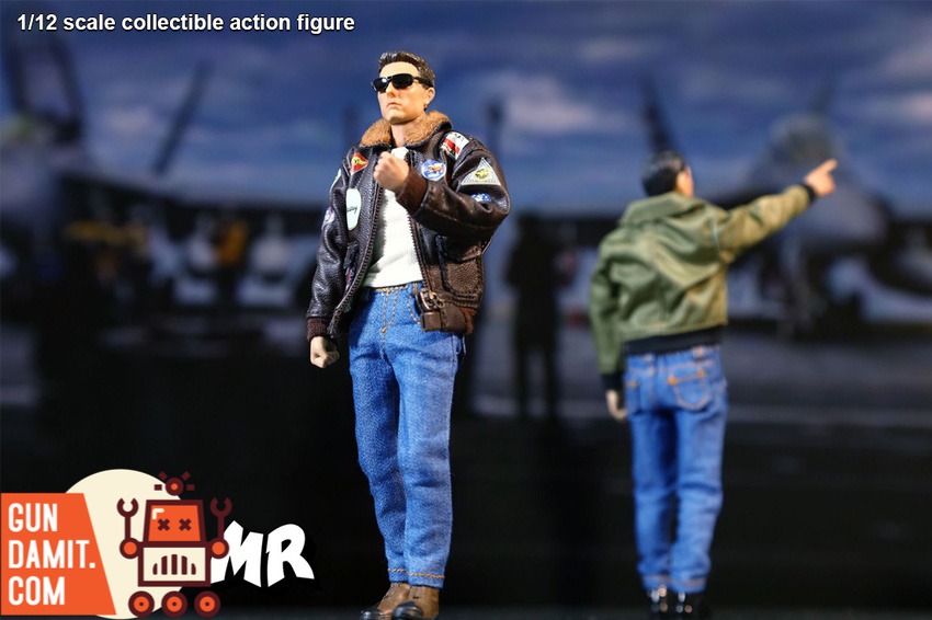 Mr.Figure Air Force Lieutenant side view with leather jacket detail Mr.Figure Air Force Lieutenant side view with leather jacket detail