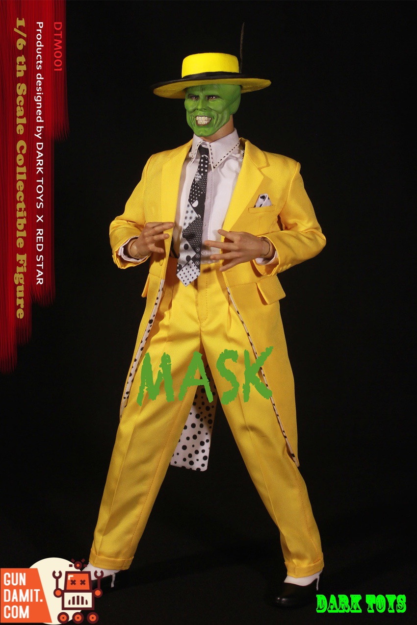 DARK TOYS The Mask Deluxe Version full accessories and alternate hands display DARK TOYS The Mask Deluxe Version full accessories and alternate hands display