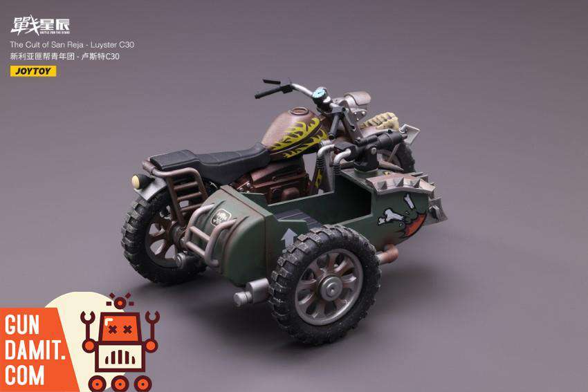 JoyToy Luyster C30 motorcycle three-quarter rear angle with sidecar JoyToy Luyster C30 motorcycle three-quarter rear angle with sidecar