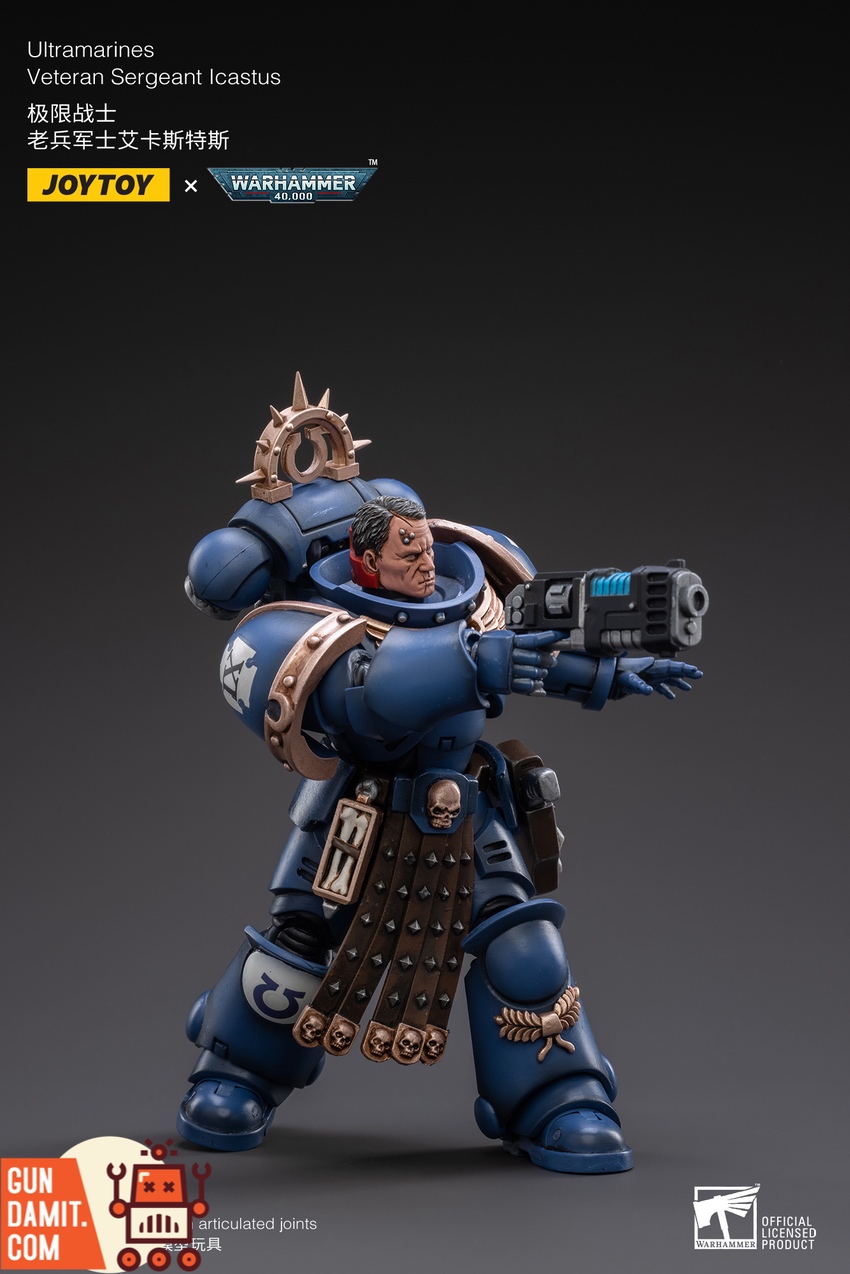 JoyToy 1/18 Warhammer 40K Icastus alternate weapon pose with raised bolt pistol JoyToy 1/18 Warhammer 40K Icastus alternate weapon pose with raised bolt pistol