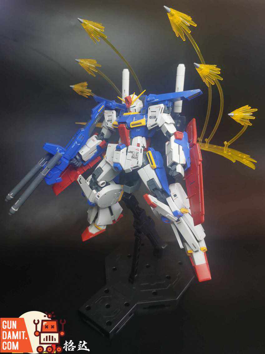 Geda Model effect parts on Strike Gundam full weapon display Geda Model effect parts on Strike Gundam full weapon display