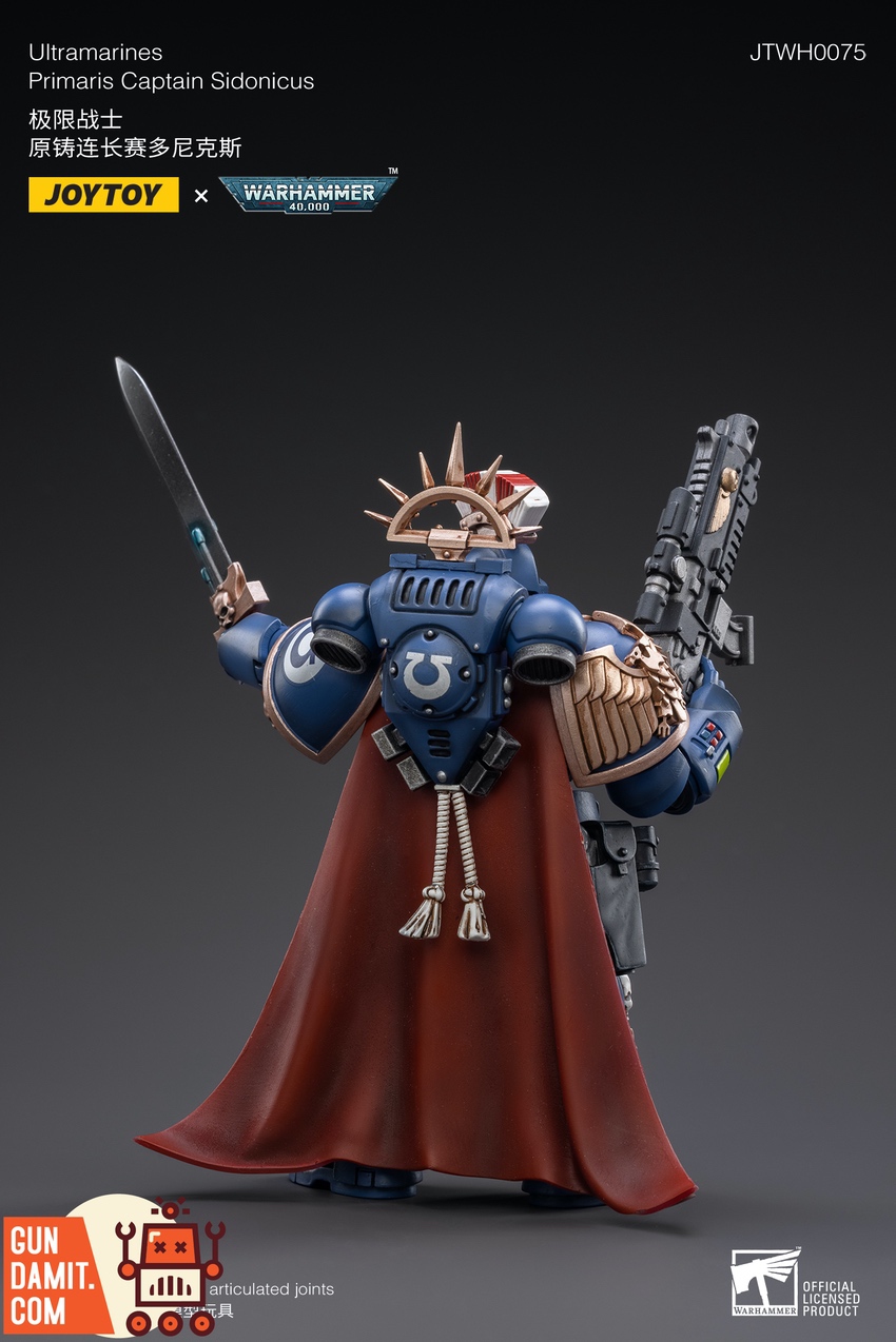 Captain Sidonicus figure showing flowing cape and iron halo detail Captain Sidonicus figure showing flowing cape and iron halo detail