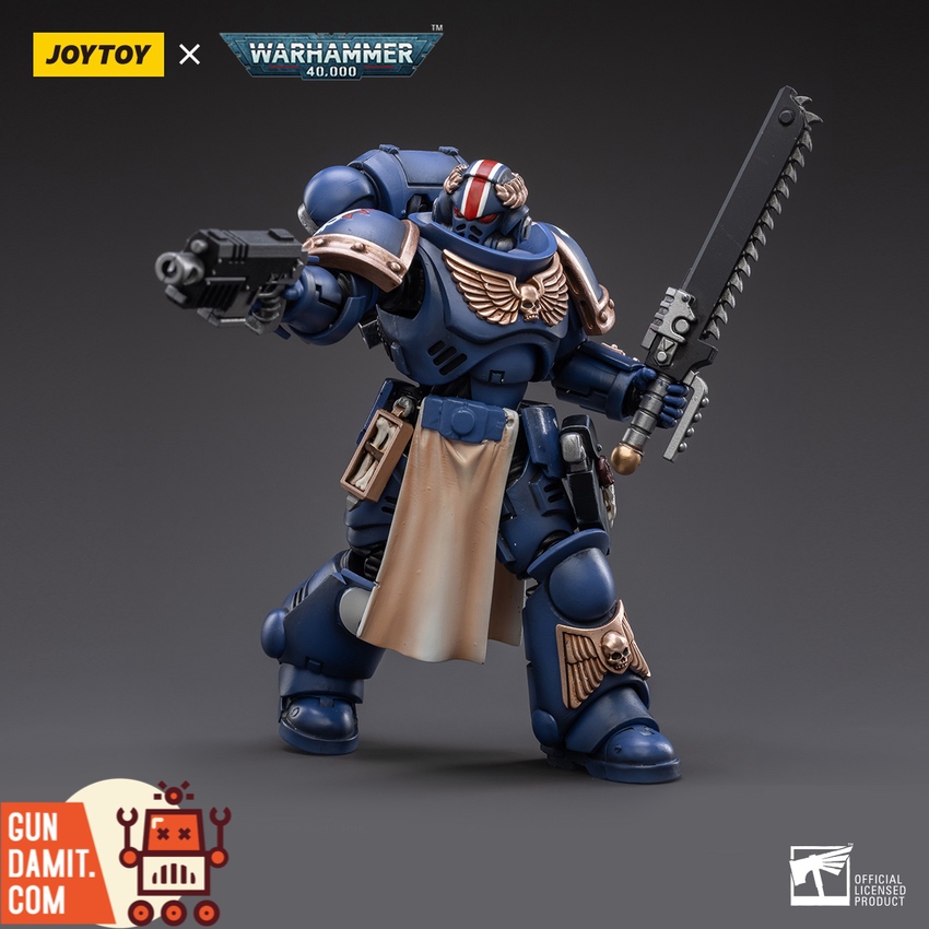 JoyToy 1/18 Warhammer 40K Ultramarines Primaris Lieutenant Horatius action figure with chainsword and bolt pistol JoyToy 1/18 Warhammer 40K Ultramarines Primaris Lieutenant Horatius action figure with chainsword and bolt pistol
