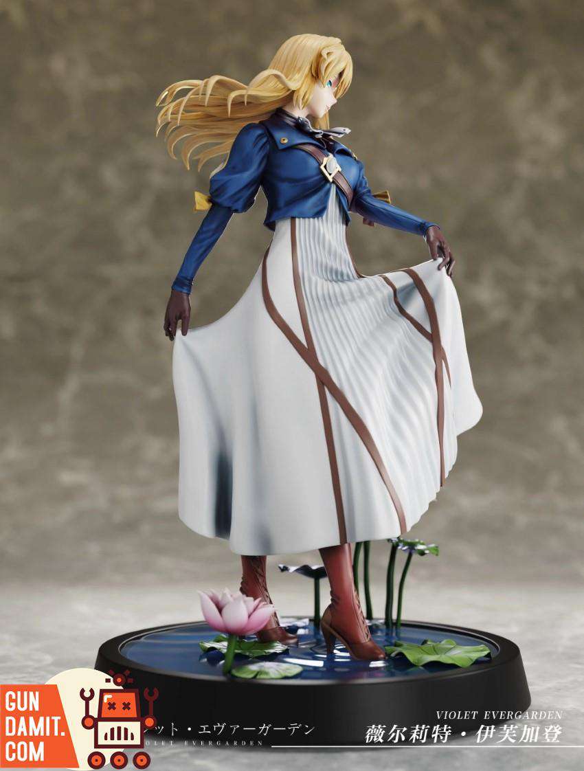 Anima Studio Violet Evergarden 1/6 statue side profile with lotus pond base Anima Studio Violet Evergarden 1/6 statue side profile with lotus pond base