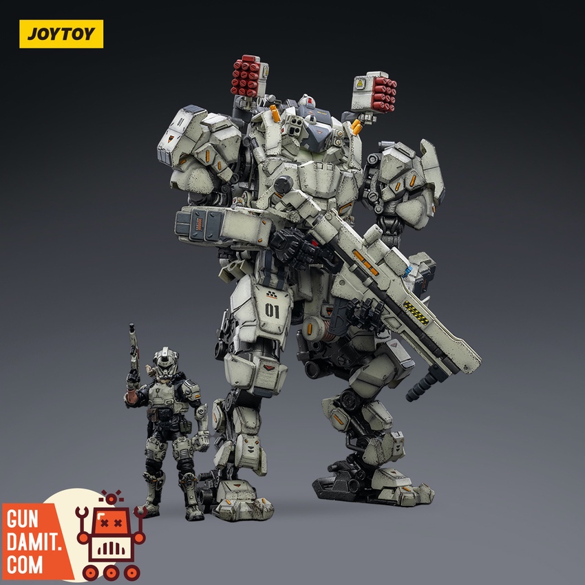 JoyToy 1/18 Sorrow Expeditionary Forces Tyrant Mecha 01 with pilot figure scale comparison JoyToy 1/18 Sorrow Expeditionary Forces Tyrant Mecha 01 with pilot figure scale comparison