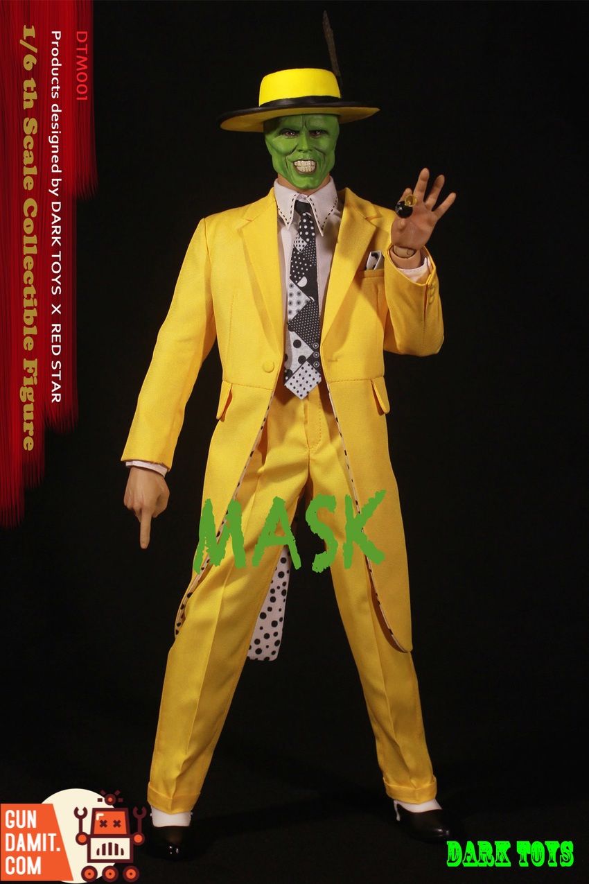 DARK TOYS 1/6 DTM001 The Mask figure pointing gesture with polka dot boxer shorts detail DARK TOYS 1/6 DTM001 The Mask figure pointing gesture with polka dot boxer shorts detail
