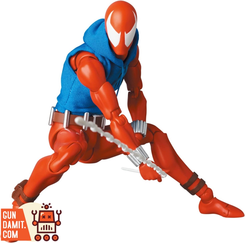 MAFEX No.186 Scarlet Spider crouching pose front view MAFEX No.186 Scarlet Spider crouching pose front view