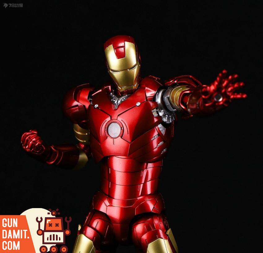 Threezero DLX Iron Man Mark 3 upper body close-up with glowing arc reactor Threezero DLX Iron Man Mark 3 upper body close-up with glowing arc reactor
