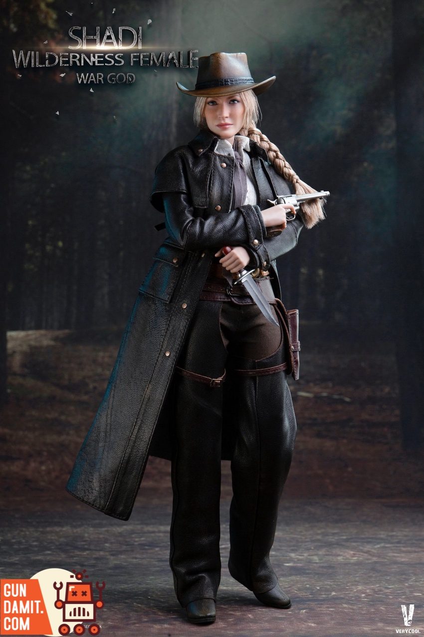 VERYCOOL 1/6 Shadi War God dual-wielding revolvers in wilderness setting VERYCOOL 1/6 Shadi War God dual-wielding revolvers in wilderness setting