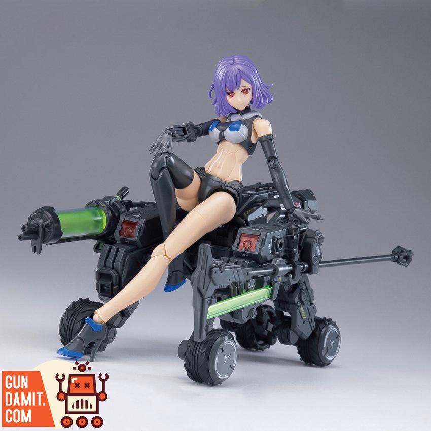 Eastern Model 1/12 ATK Girl Frankenstein sitting on weapon platform vehicle Eastern Model 1/12 ATK Girl Frankenstein sitting on weapon platform vehicle