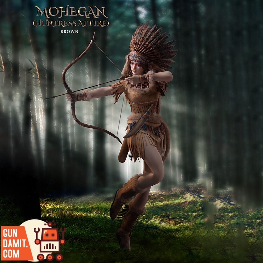 TBLeague 1/6 Mohegan Huntress brown version jumping with bow and arrow in forest TBLeague 1/6 Mohegan Huntress brown version jumping with bow and arrow in forest