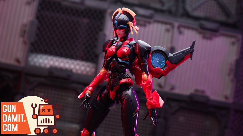 Flame Toys Furai Model Windblade upper body close-up with turbine details Flame Toys Furai Model Windblade upper body close-up with turbine details