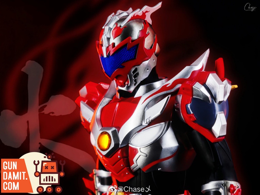 Degenerator Industry DI-AH-06 Armor Hero Dragon Man 1/12 action figure upper body close-up Degenerator Industry DI-AH-06 Armor Hero Dragon Man 1/12 action figure upper body close-up