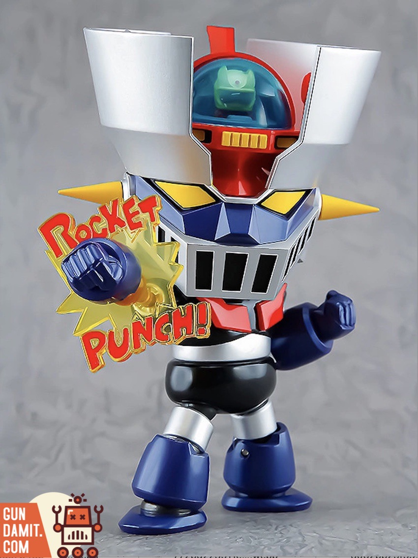 Mazinger Z Nendoroid close-up on pilder head and chest breast fire details Mazinger Z Nendoroid close-up on pilder head and chest breast fire details