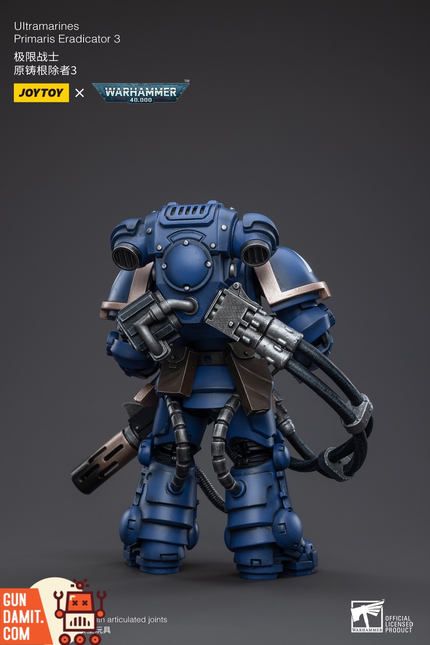 JoyToy 1/18 Ultramarines Primaris Eradicator 3 rear view with backpack details JoyToy 1/18 Ultramarines Primaris Eradicator 3 rear view with backpack details