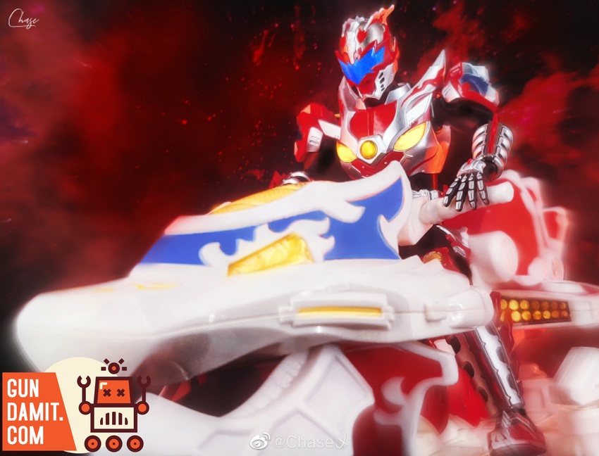 DI-AH-06 Dragon Man wielding large blade weapon with fire background DI-AH-06 Dragon Man wielding large blade weapon with fire background