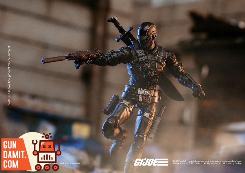 Snake Eyes Exquisite Mini close-up on visor helmet and tactical vest Snake Eyes Exquisite Mini close-up on visor helmet and tactical vest