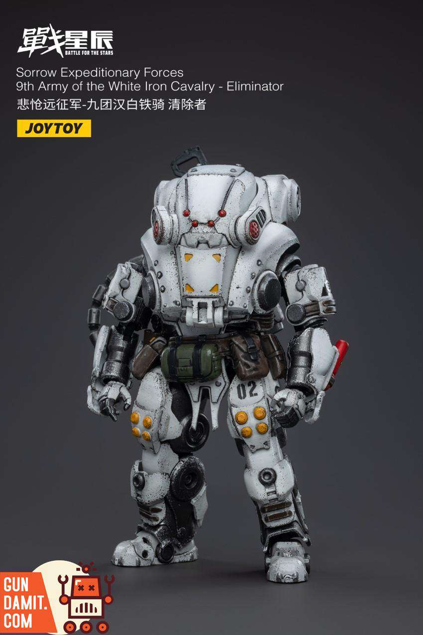 JoyToy Dark Source Eliminator rear view with jetpack and weapon mounts JoyToy Dark Source Eliminator rear view with jetpack and weapon mounts