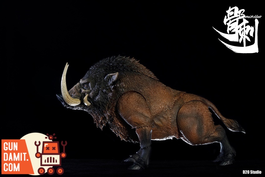 D20 Studio 1/12 Giant Wild Boar Bonestabber Brown Version side profile with tusks D20 Studio 1/12 Giant Wild Boar Bonestabber Brown Version side profile with tusks