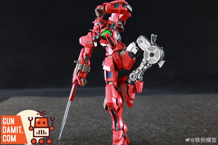 Iron Toys 1/100 alloy frame Gundam Exia dynamic pose with GN Sword and shield Iron Toys 1/100 alloy frame Gundam Exia dynamic pose with GN Sword and shield