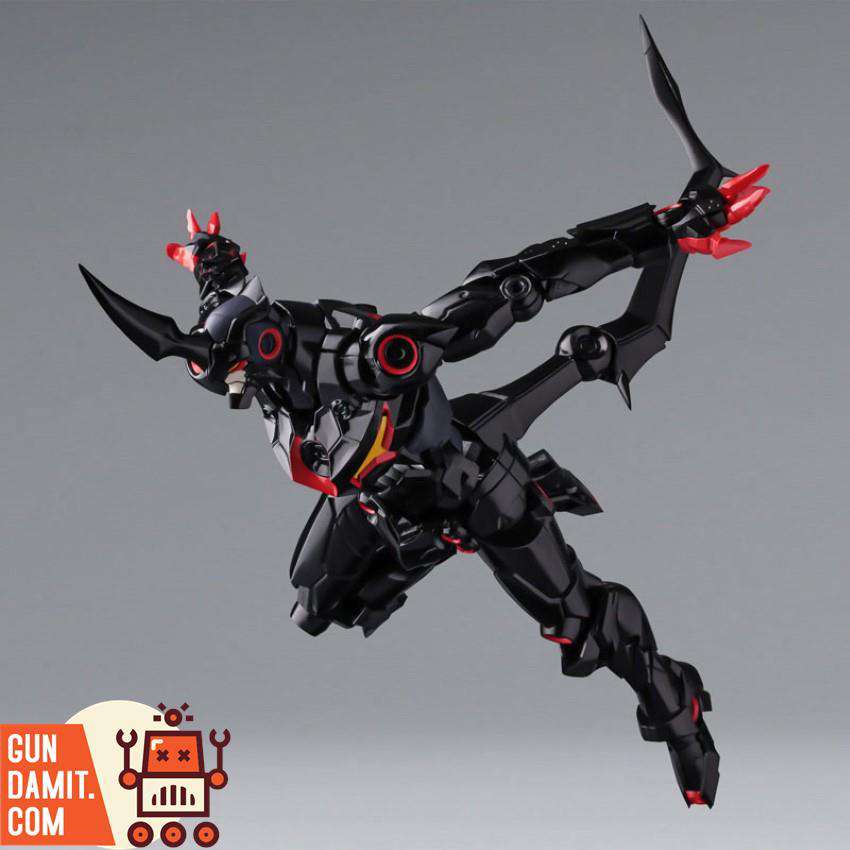 Lazengann model kit red eye and chest detail Lazengann model kit red eye and chest detail