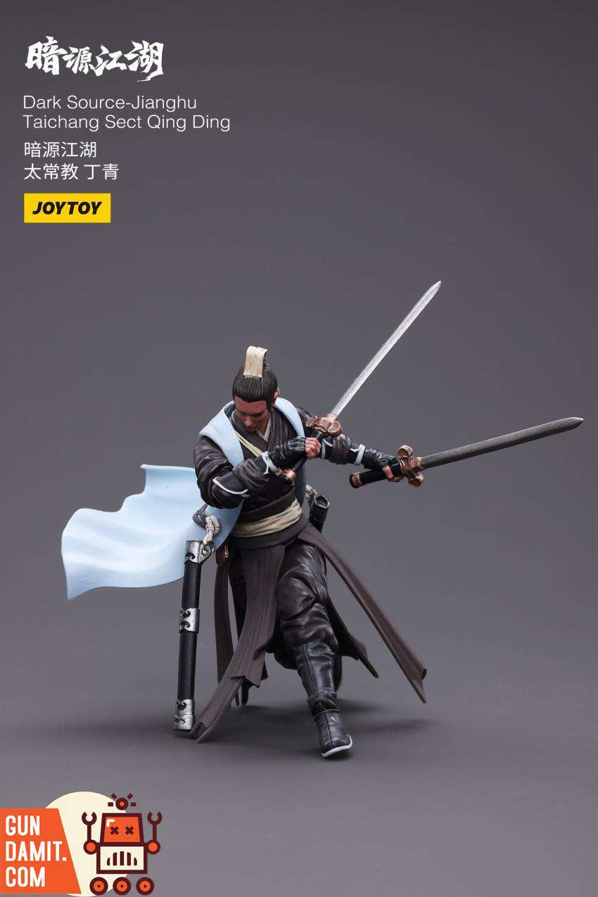 Dark Source Jianghu Qing Ding fabric robe and sash detail Dark Source Jianghu Qing Ding fabric robe and sash detail