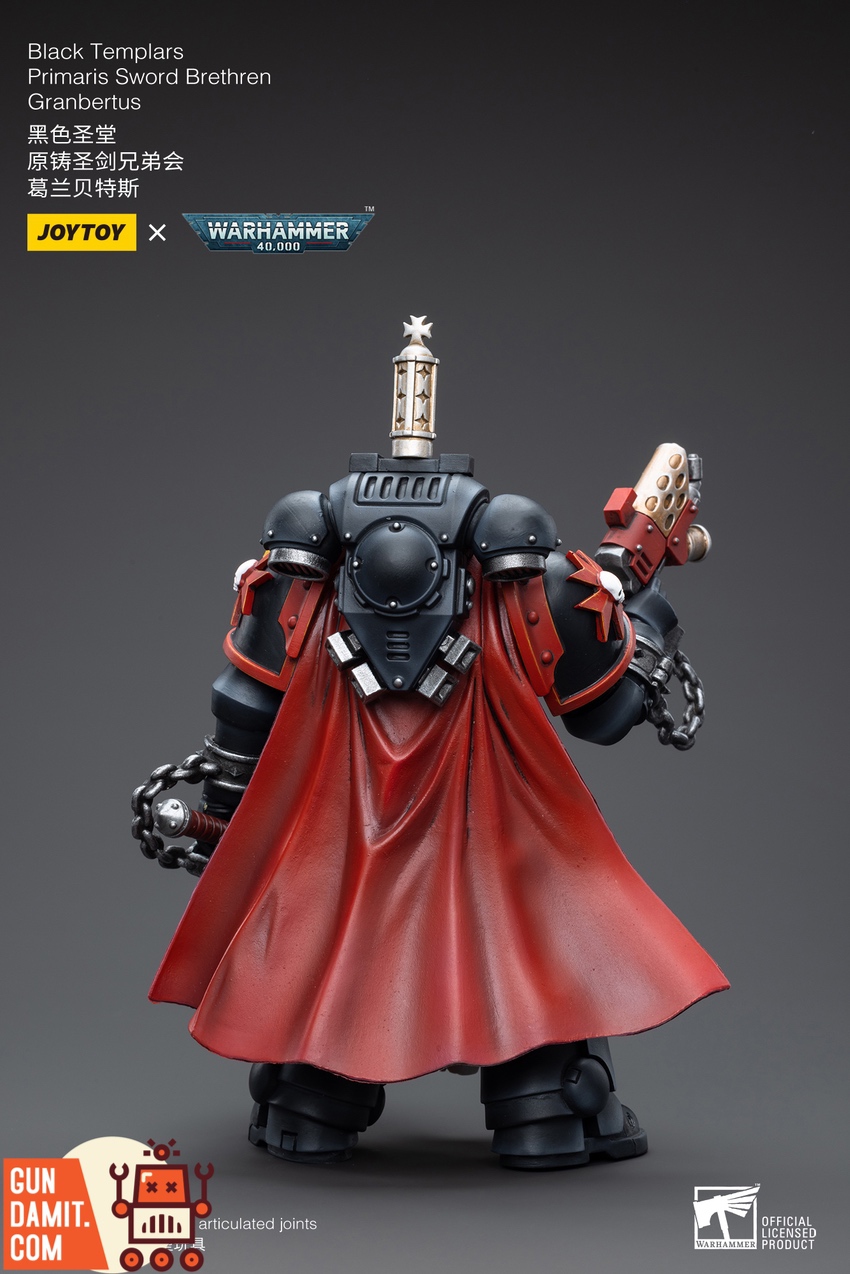 JoyToy WH40K Granbertus side view with white tabard over black armor JoyToy WH40K Granbertus side view with white tabard over black armor