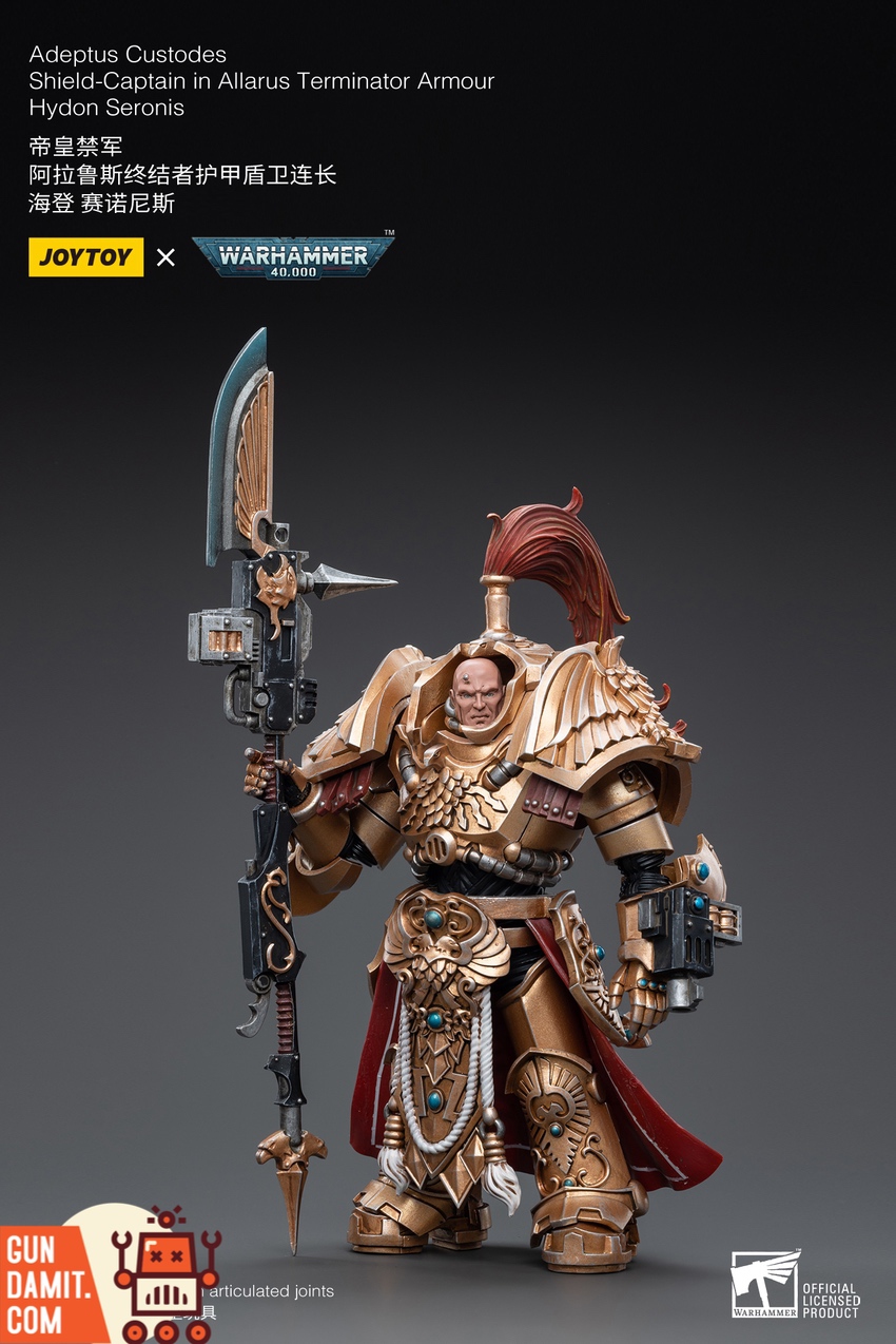 JoyToy WH40K Adeptus Custodes Hydon side view with weapons and cape JoyToy WH40K Adeptus Custodes Hydon side view with weapons and cape
