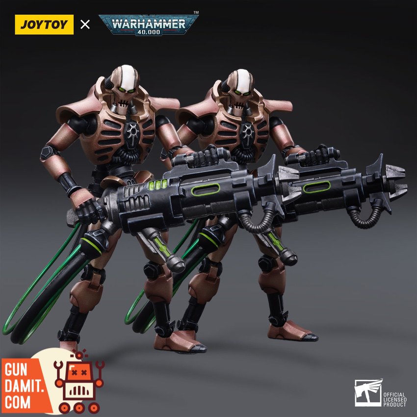 JoyToy 1/18 WH40K Necrons Szarekhan Immortal with Tesla Carbine set of two front view JoyToy 1/18 WH40K Necrons Szarekhan Immortal with Tesla Carbine set of two front view