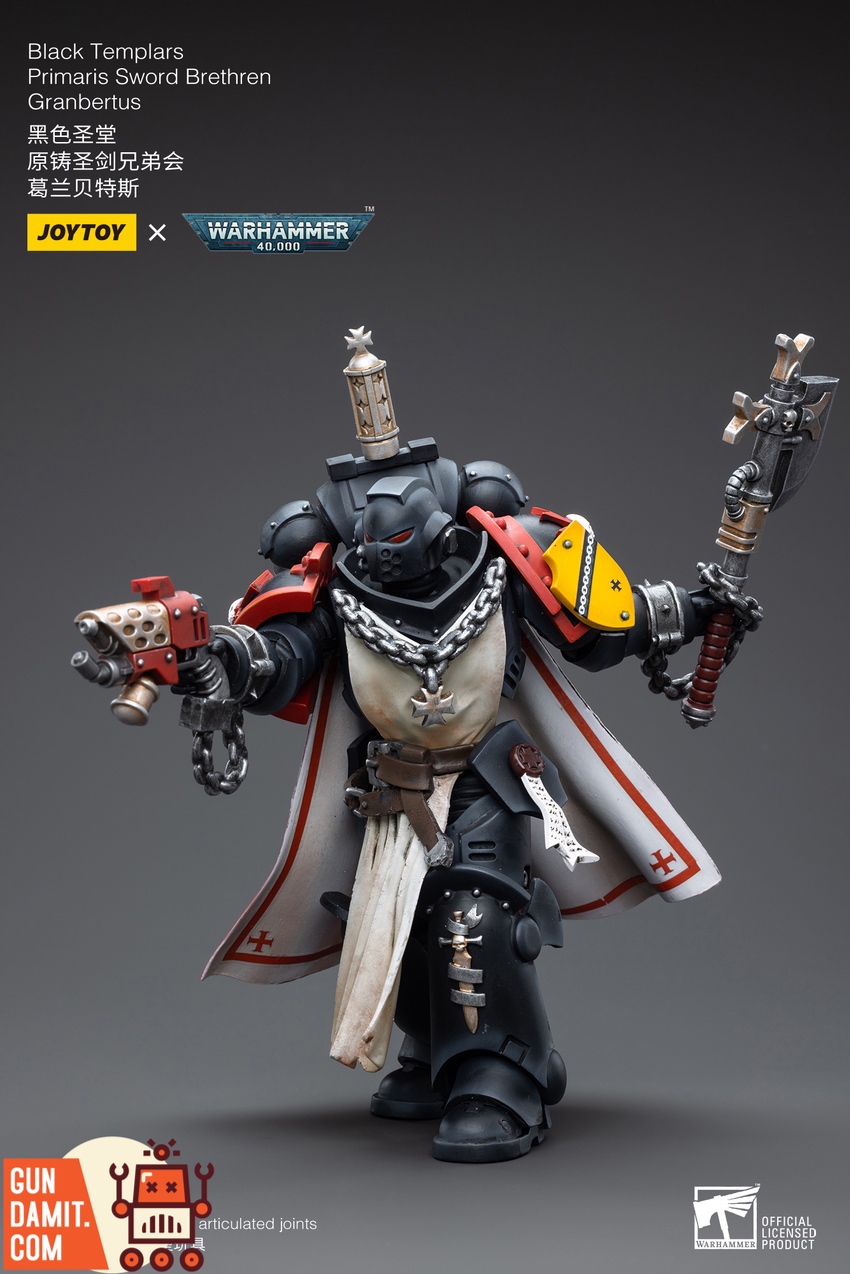 JoyToy Black Templars Sword Brethren Granbertus action pose with lightning claws JoyToy Black Templars Sword Brethren Granbertus action pose with lightning claws