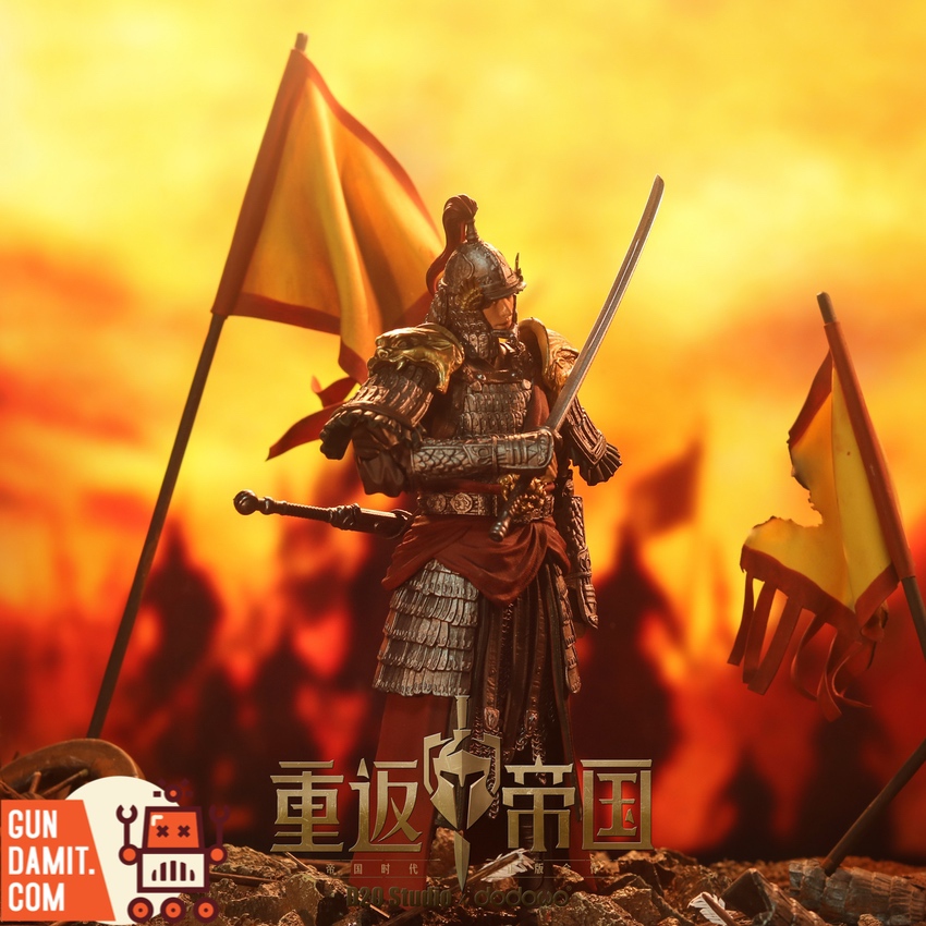 D20 Studio DODOWO Swordsman Gold Armor dramatic sunset pose with flag D20 Studio DODOWO Swordsman Gold Armor dramatic sunset pose with flag