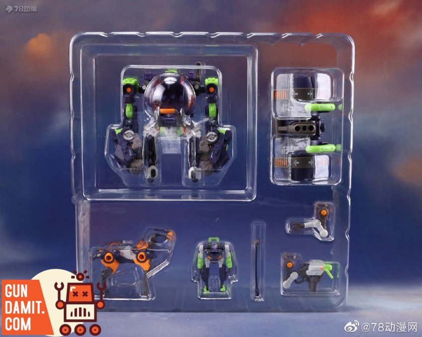 Earnestcore Craft RB-17S Sea Wolf packaging tray showing all included figures and parts Earnestcore Craft RB-17S Sea Wolf packaging tray showing all included figures and parts